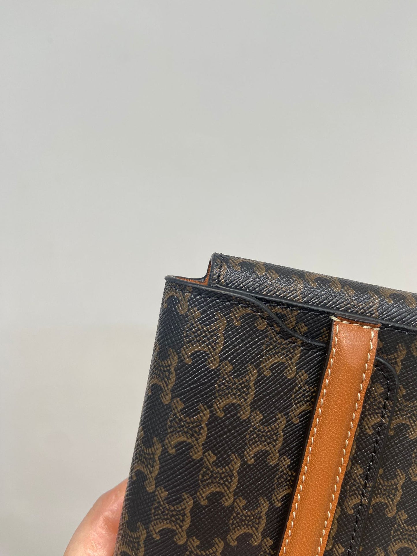 CELINE 凱旋門老花銀包