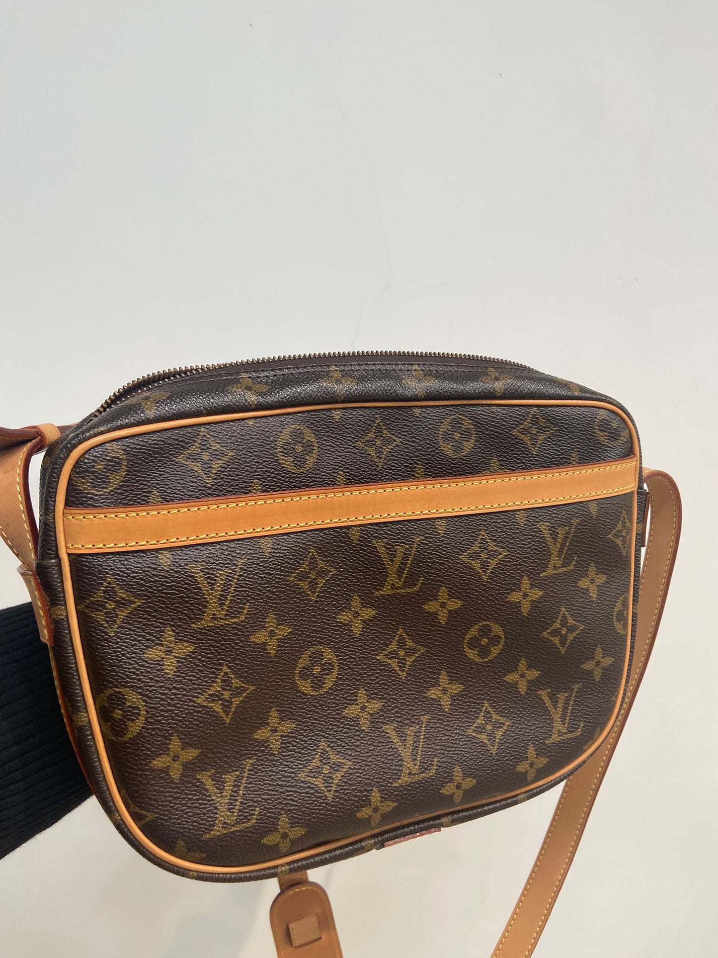 LV 老花馬鞍包