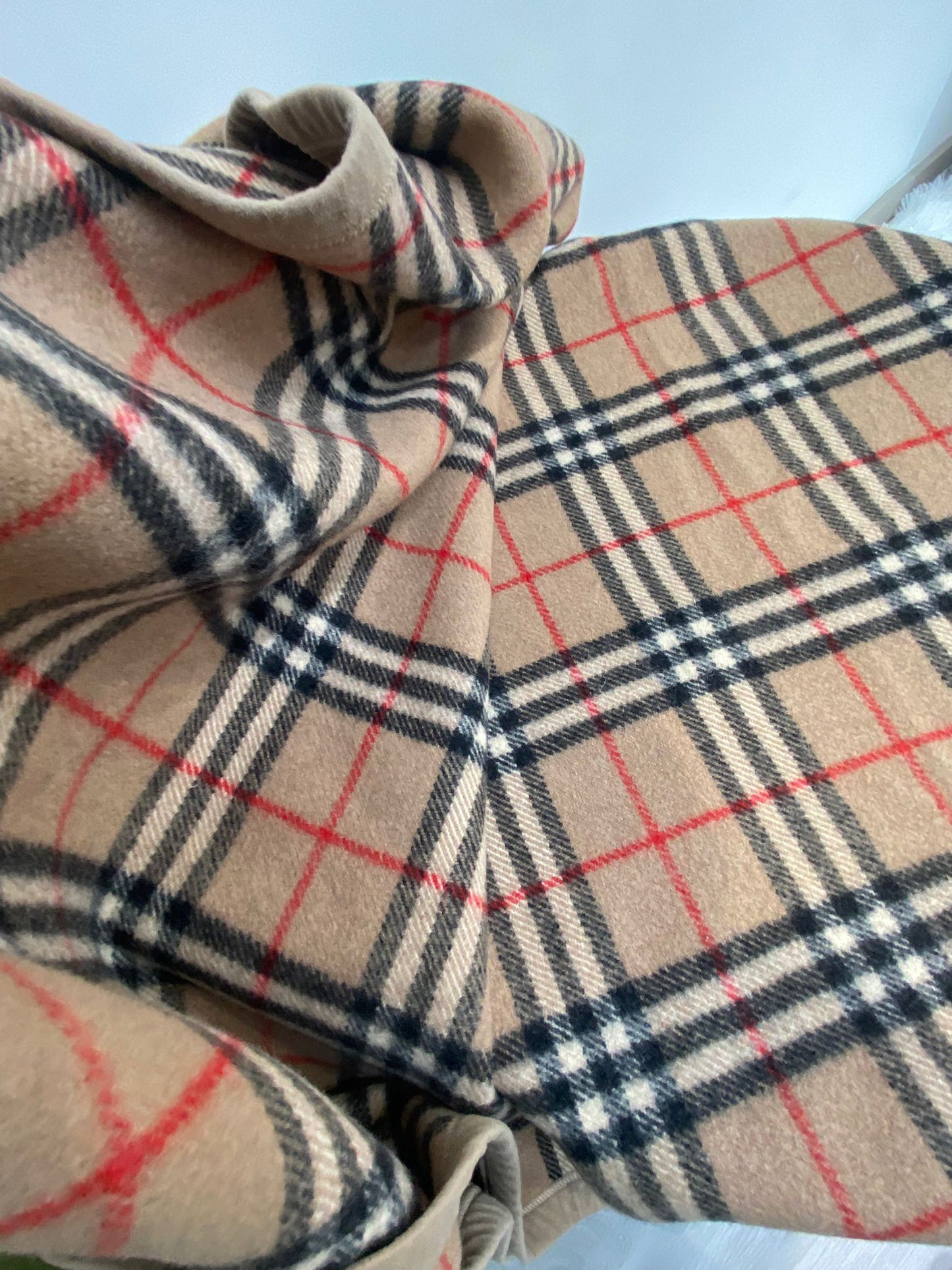 Burberry 大毛氈被