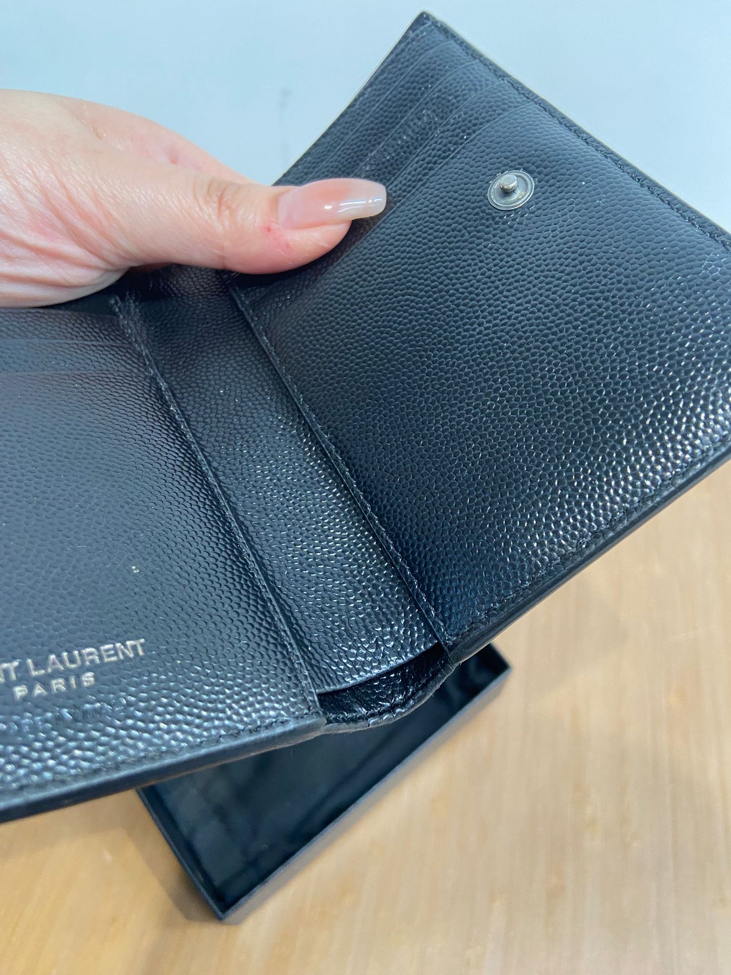 YSL 兩摺銀包