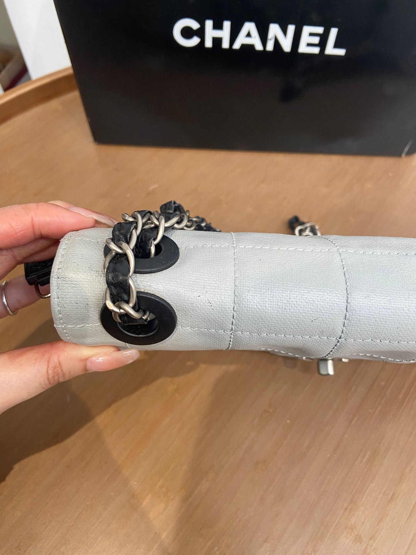 Chanel 冰格鏈條包