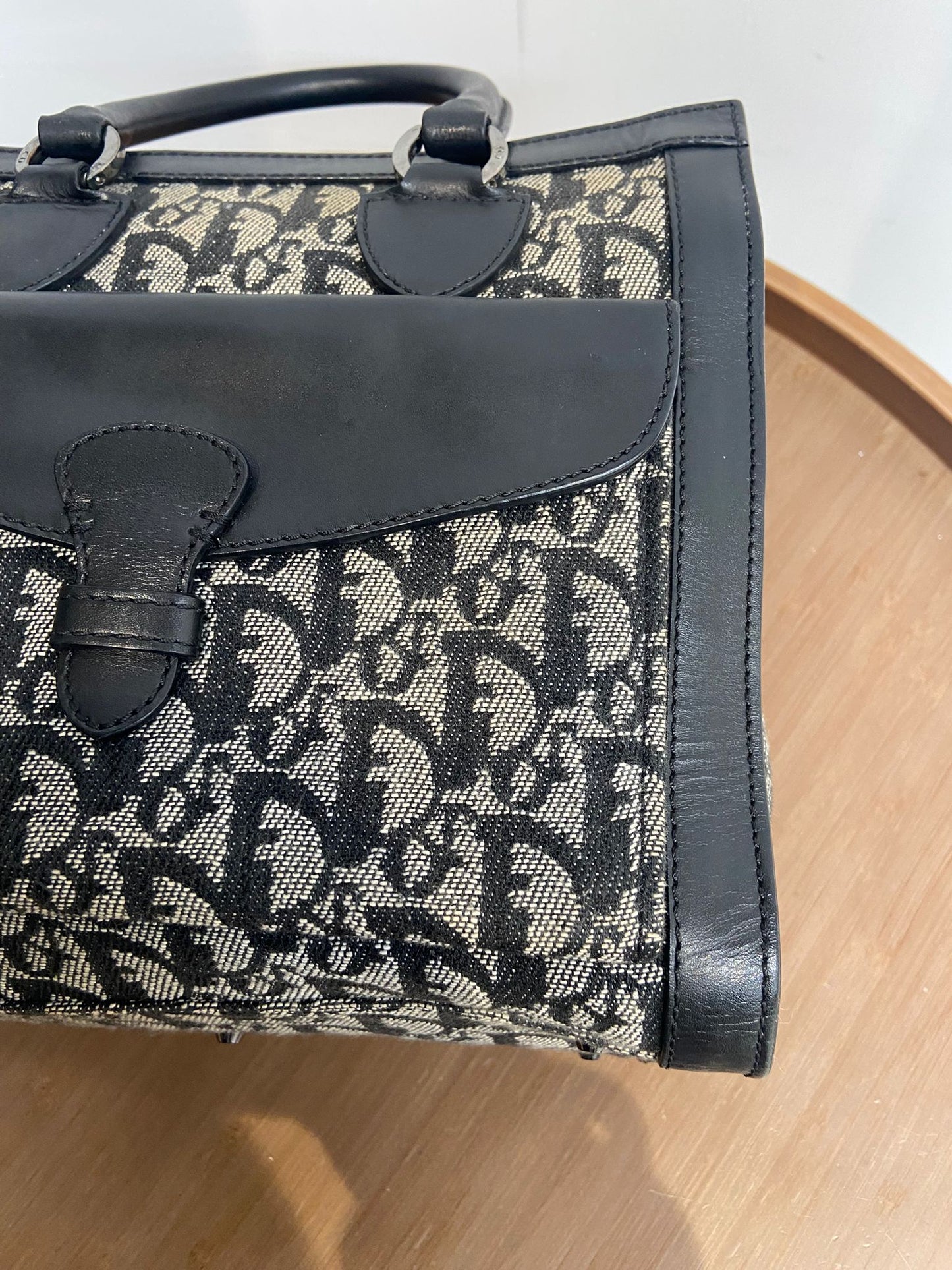 Dior 老花手提包