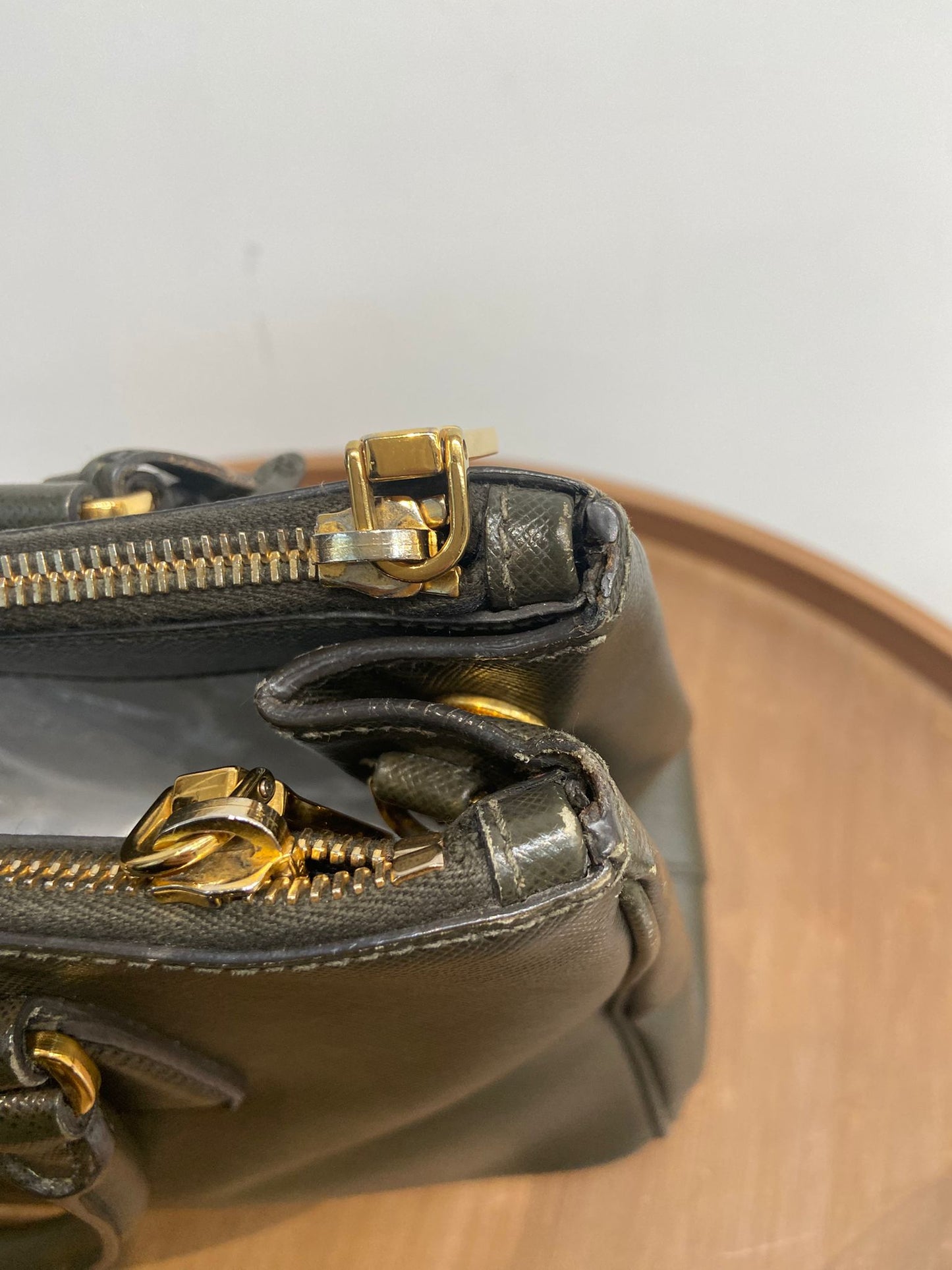 Prada galleria tote saffiano