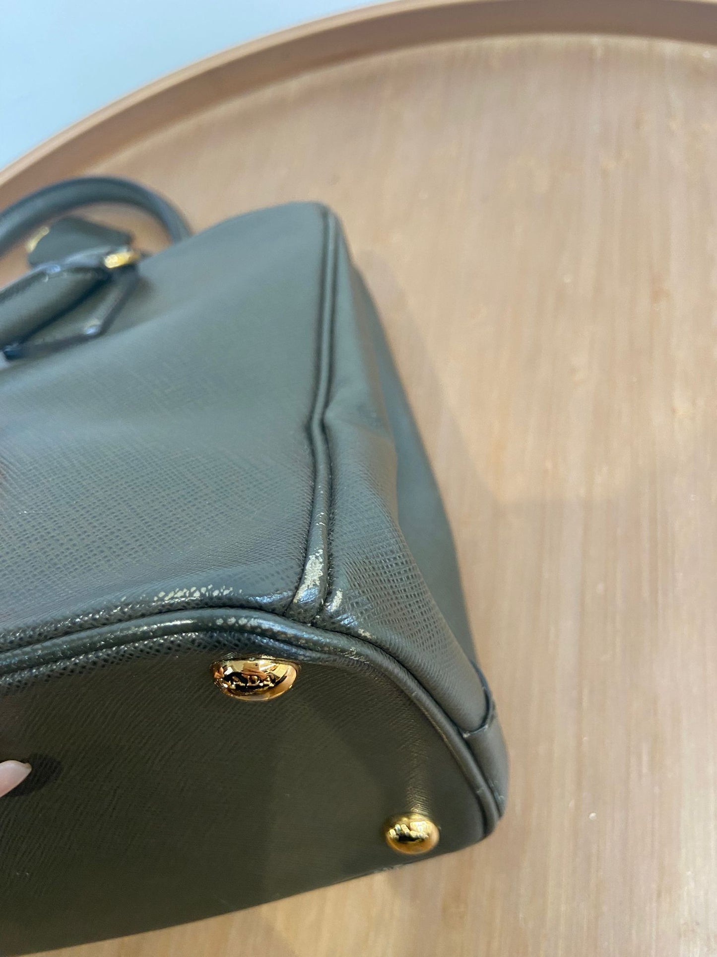 Prada galleria tote saffiano