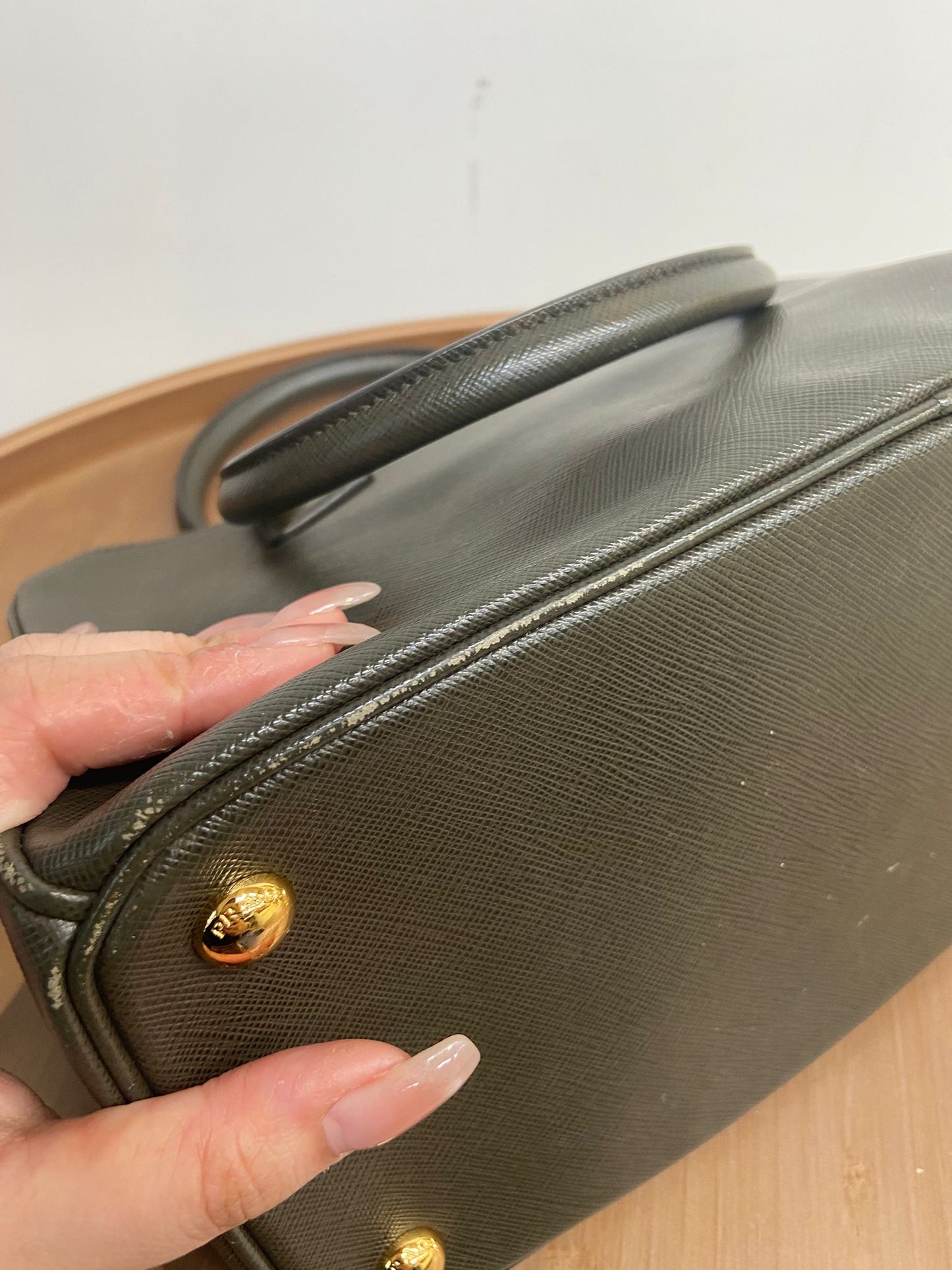 Prada galleria tote saffiano