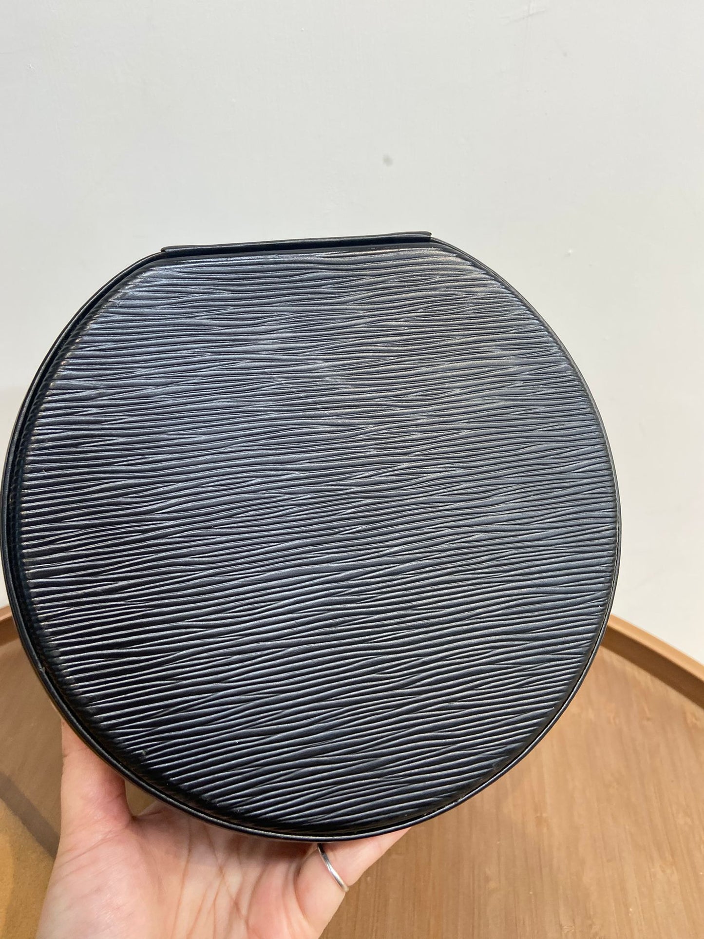 Lv EPI 發財筒