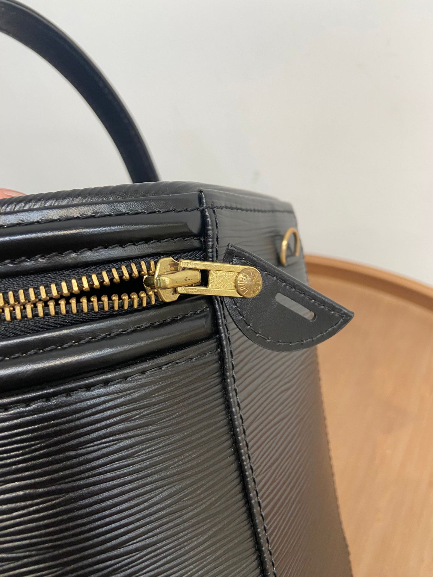 Lv EPI 發財筒