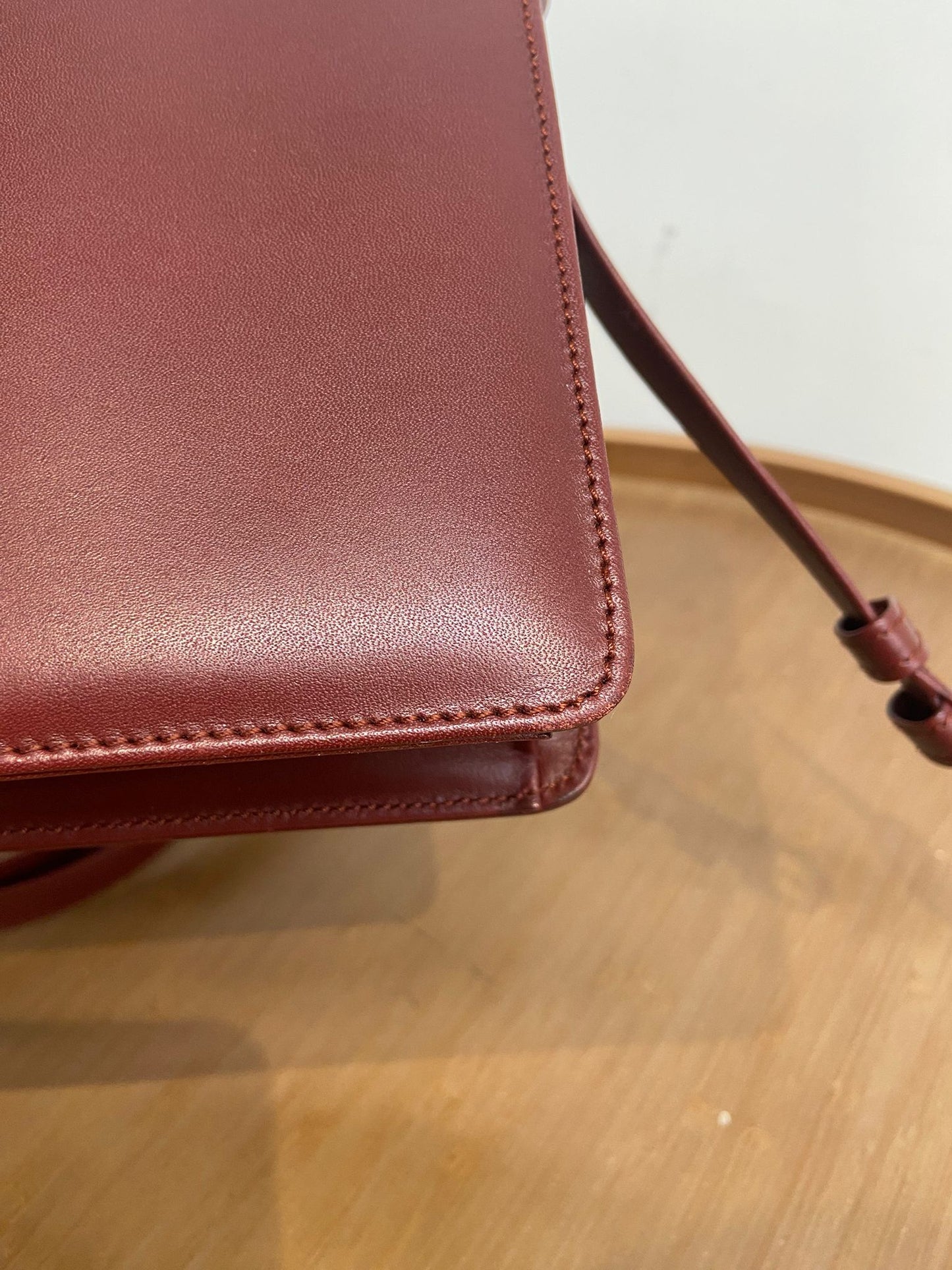 Cartier 信封包