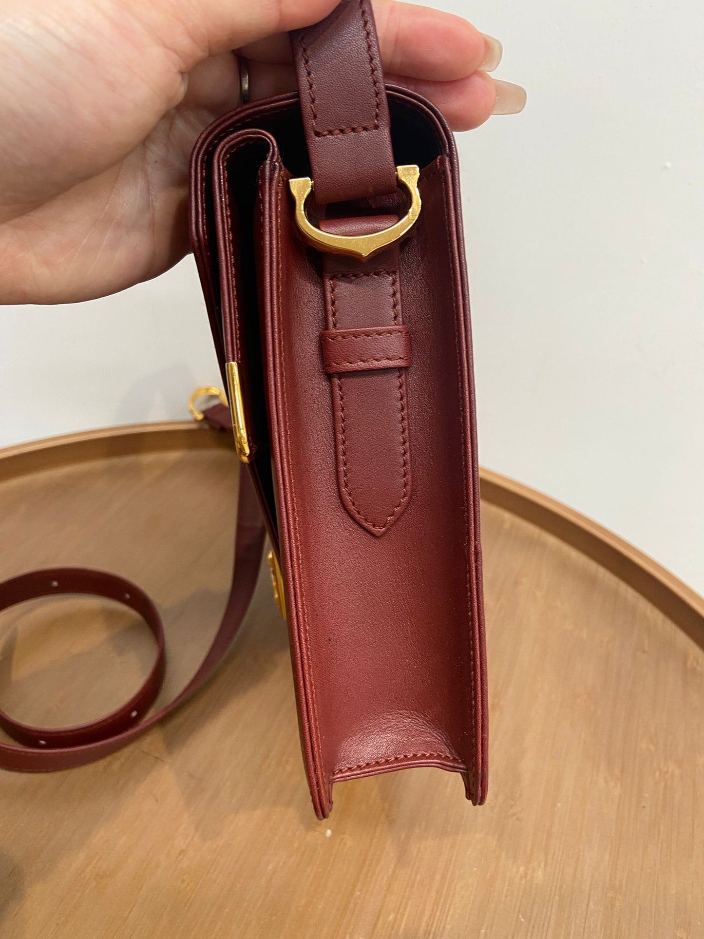Cartier 信封包