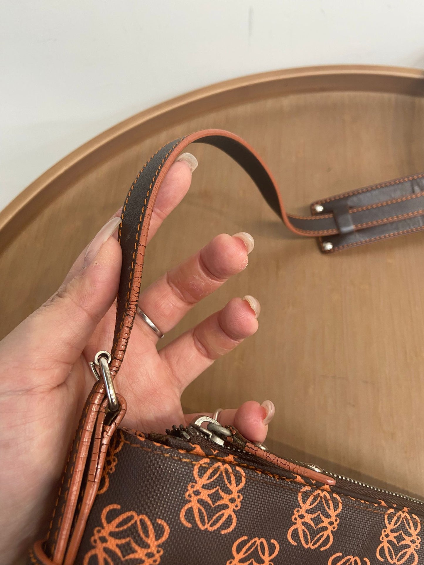 Loewe 斜孭袋