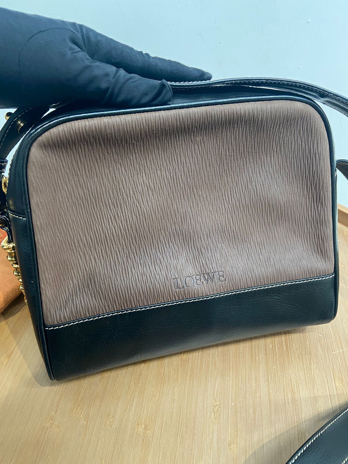 Loewe 斜孭相機袋
