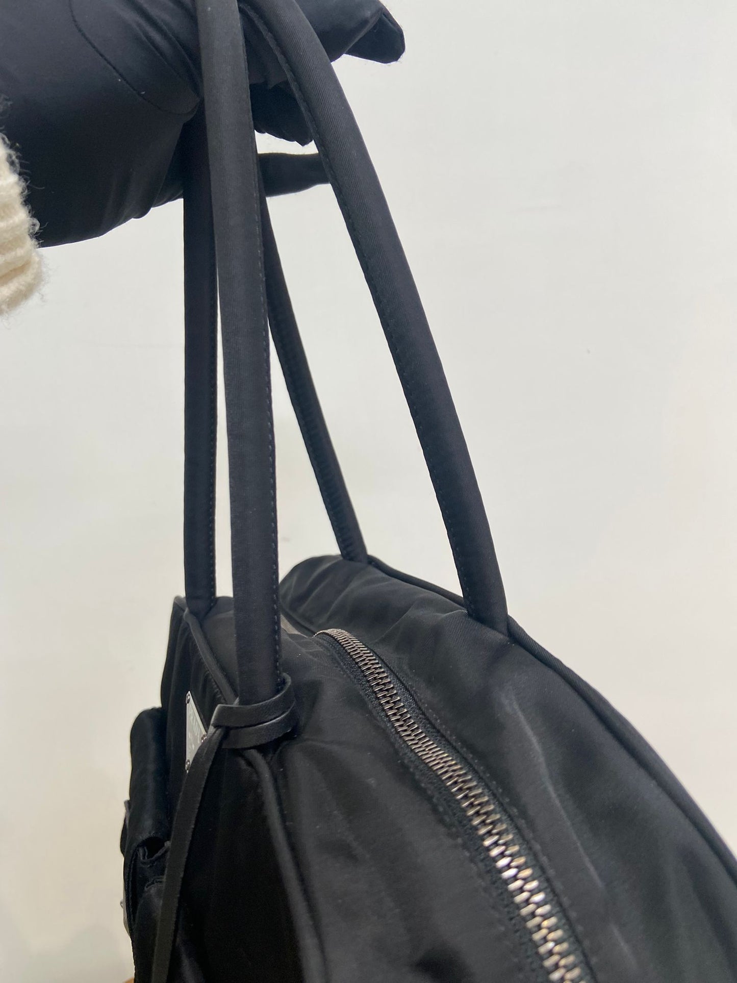 Prada nylon 單肩 保齡球袋