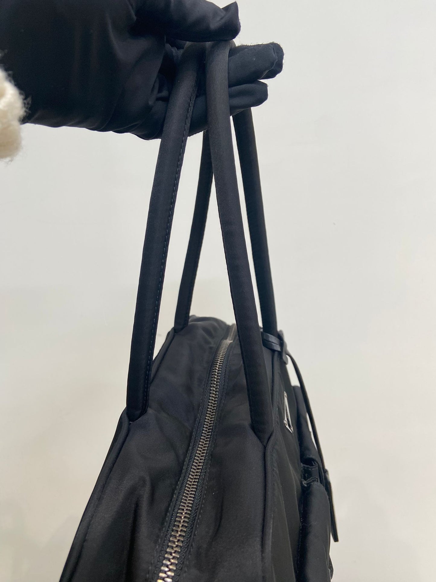 Prada nylon 單肩 保齡球袋