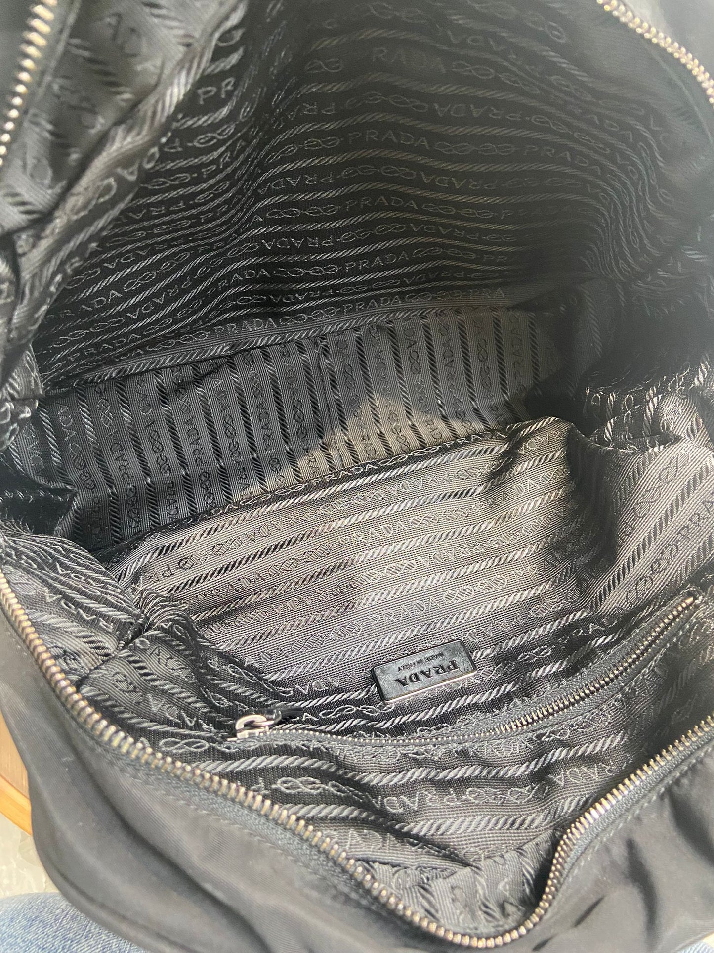 Prada nylon 單肩 保齡球袋