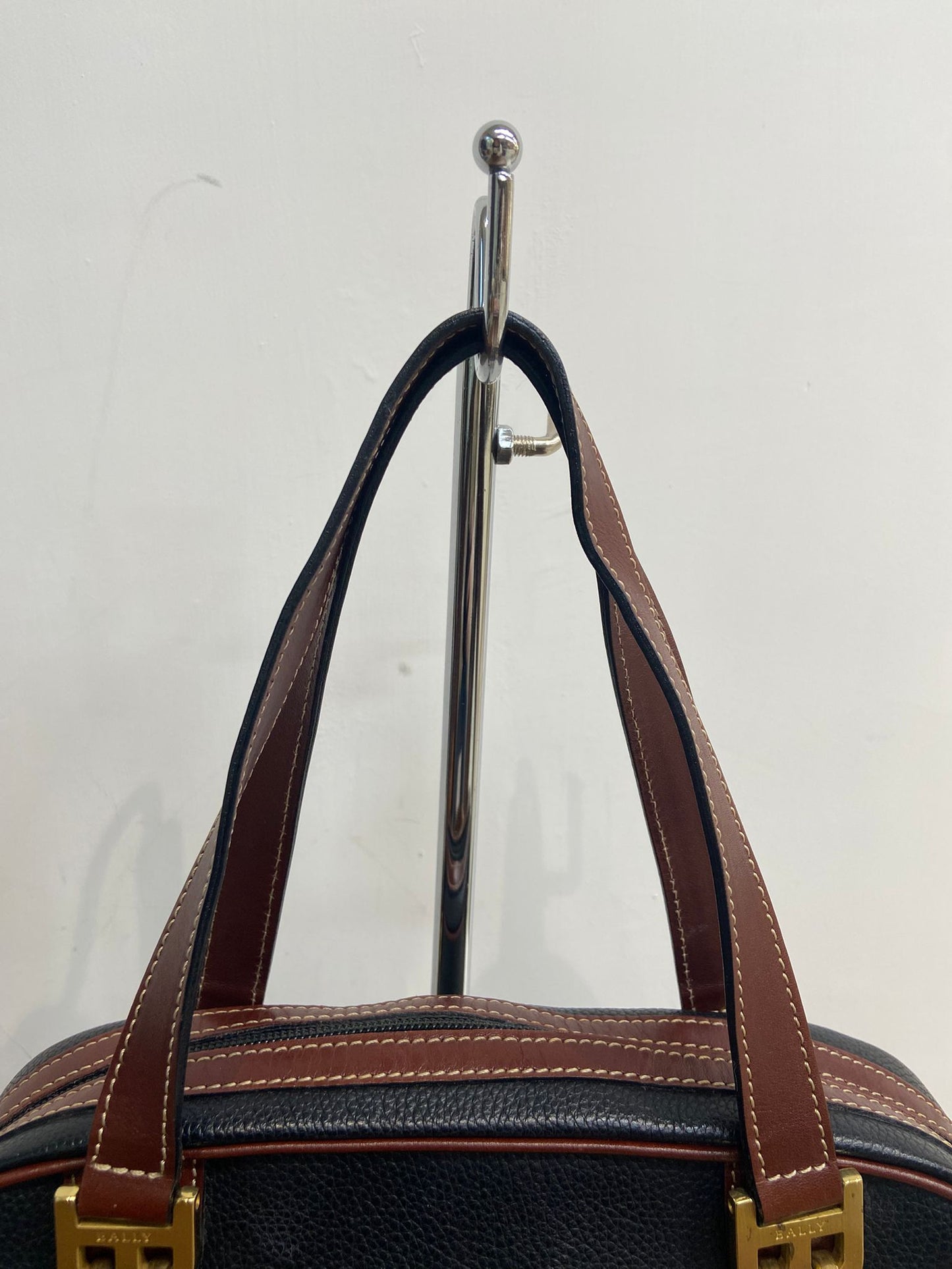 Bally 保齡球單肩包