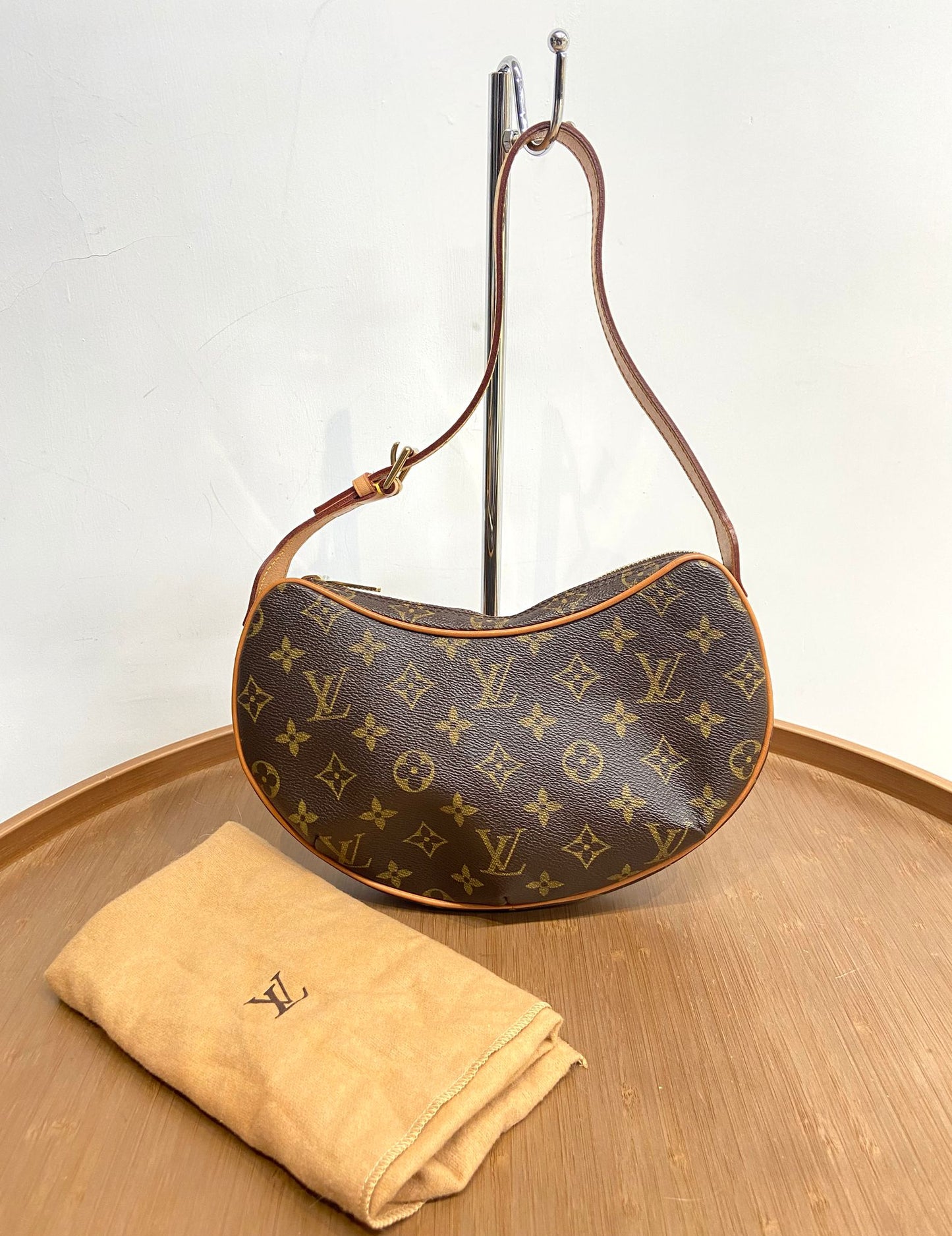 LV 老花豌豆 單肩包