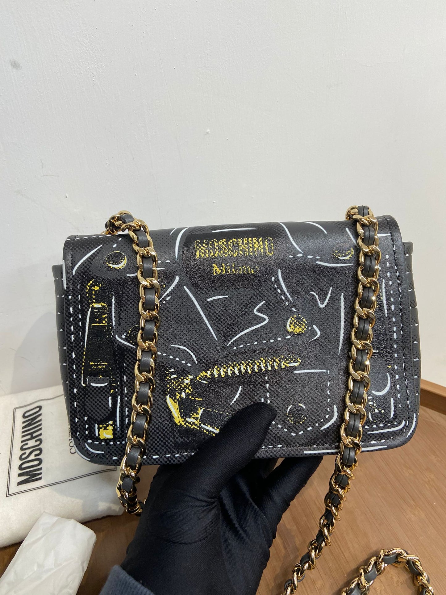 Moschino couture 鏈條包