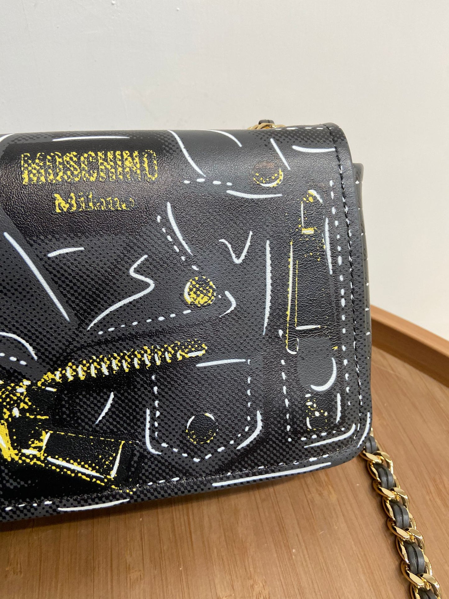 Moschino couture 鏈條包