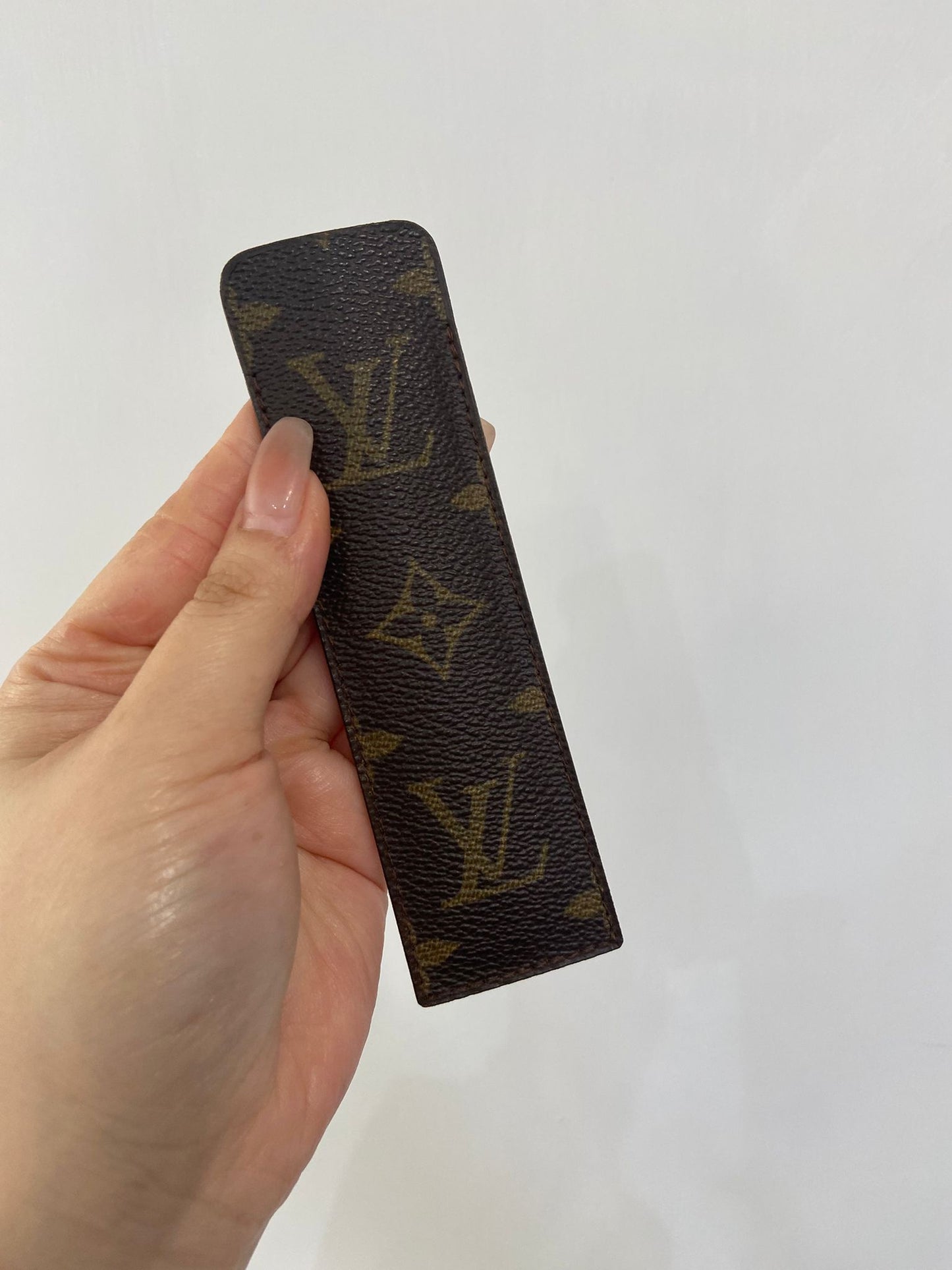 LV 老花筆套