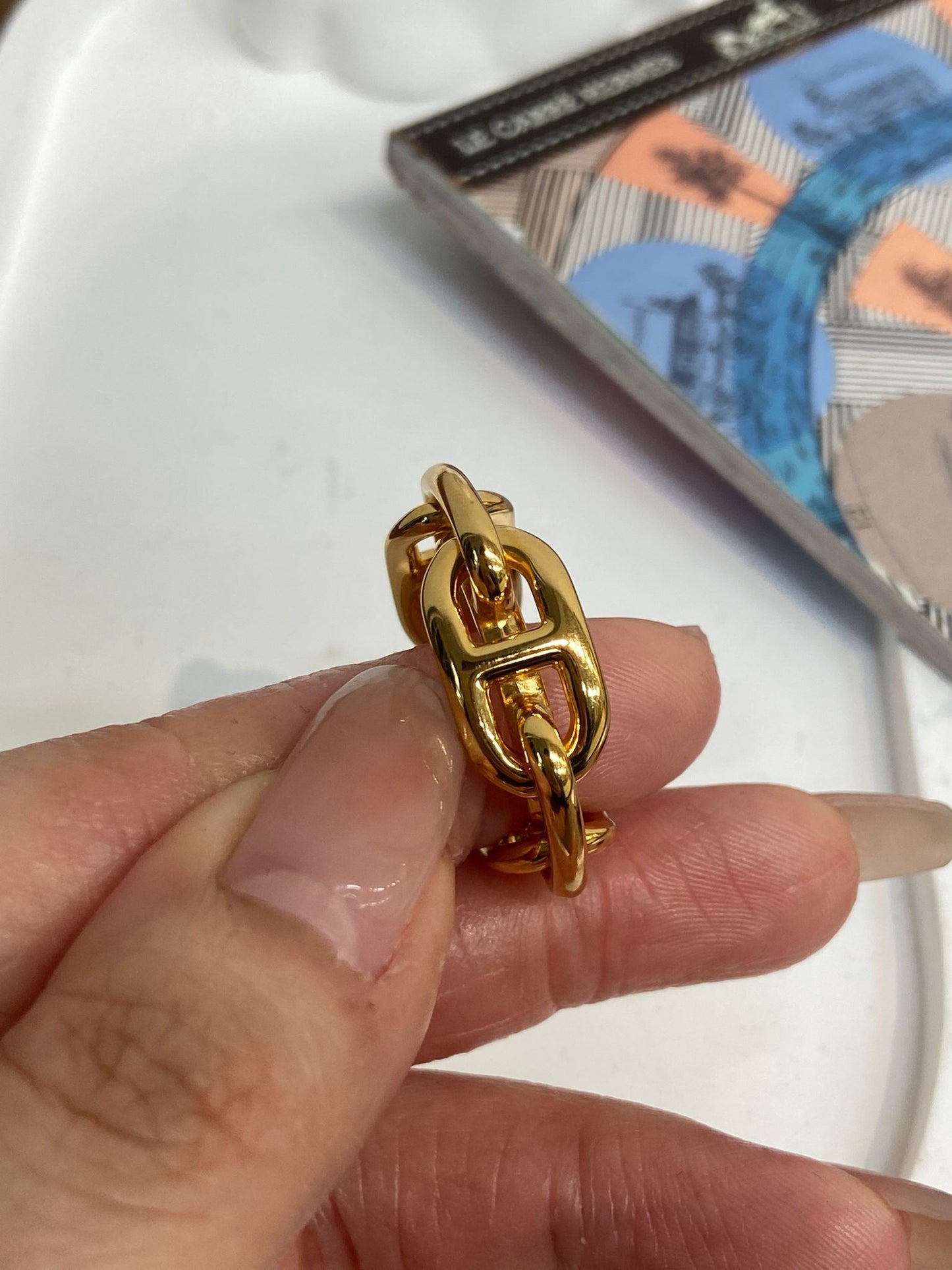 Hermes 豬鼻絲巾扣