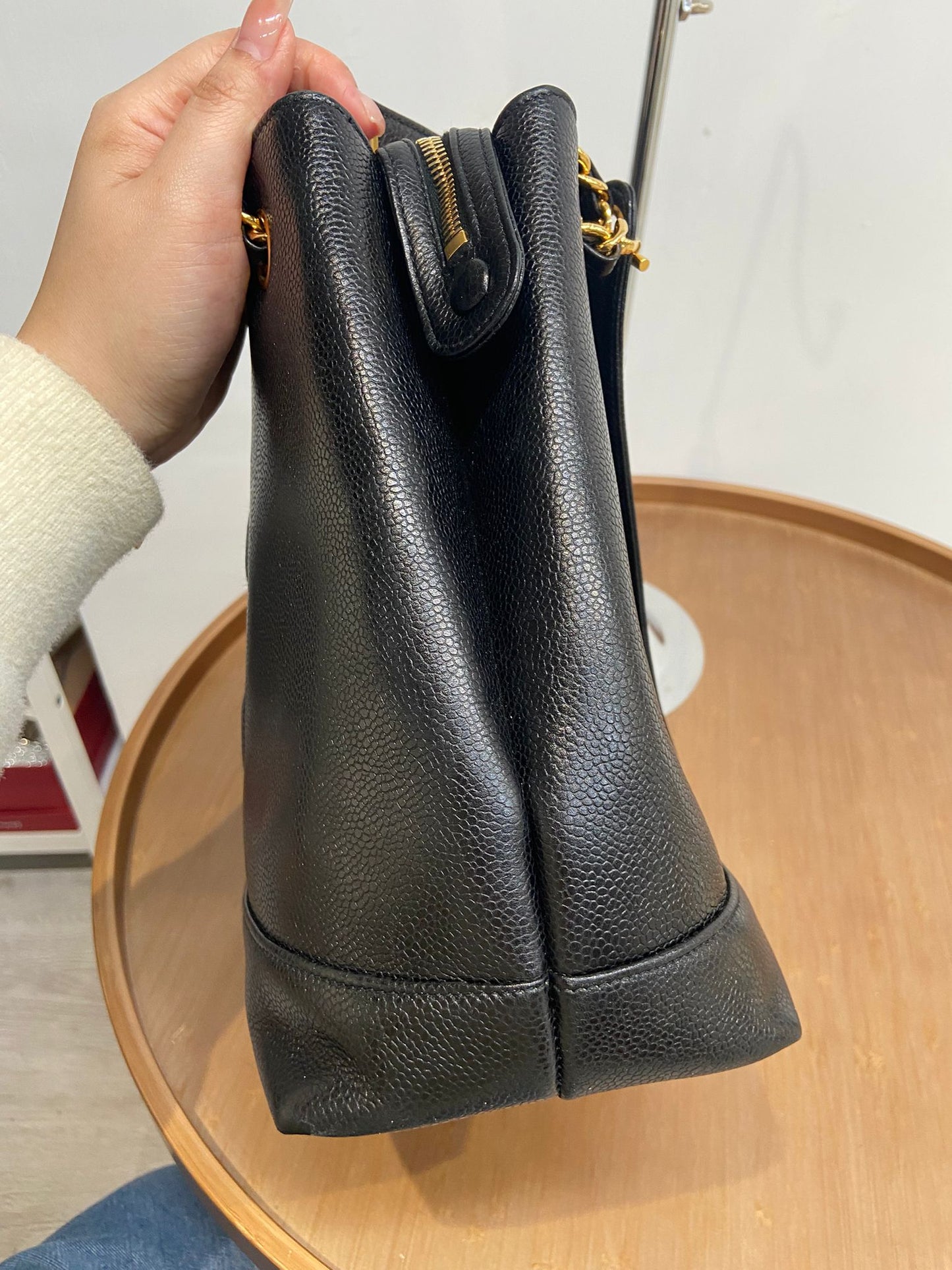 Chanel 黑色荔枝牛皮 單肩袋