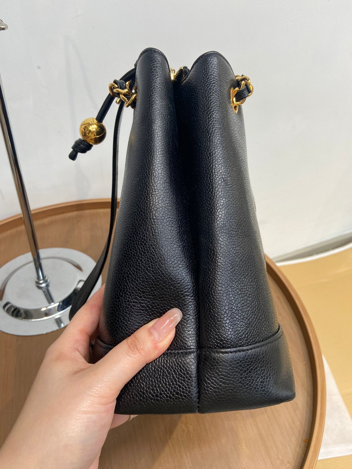 Chanel 黑色荔枝牛皮 單肩袋