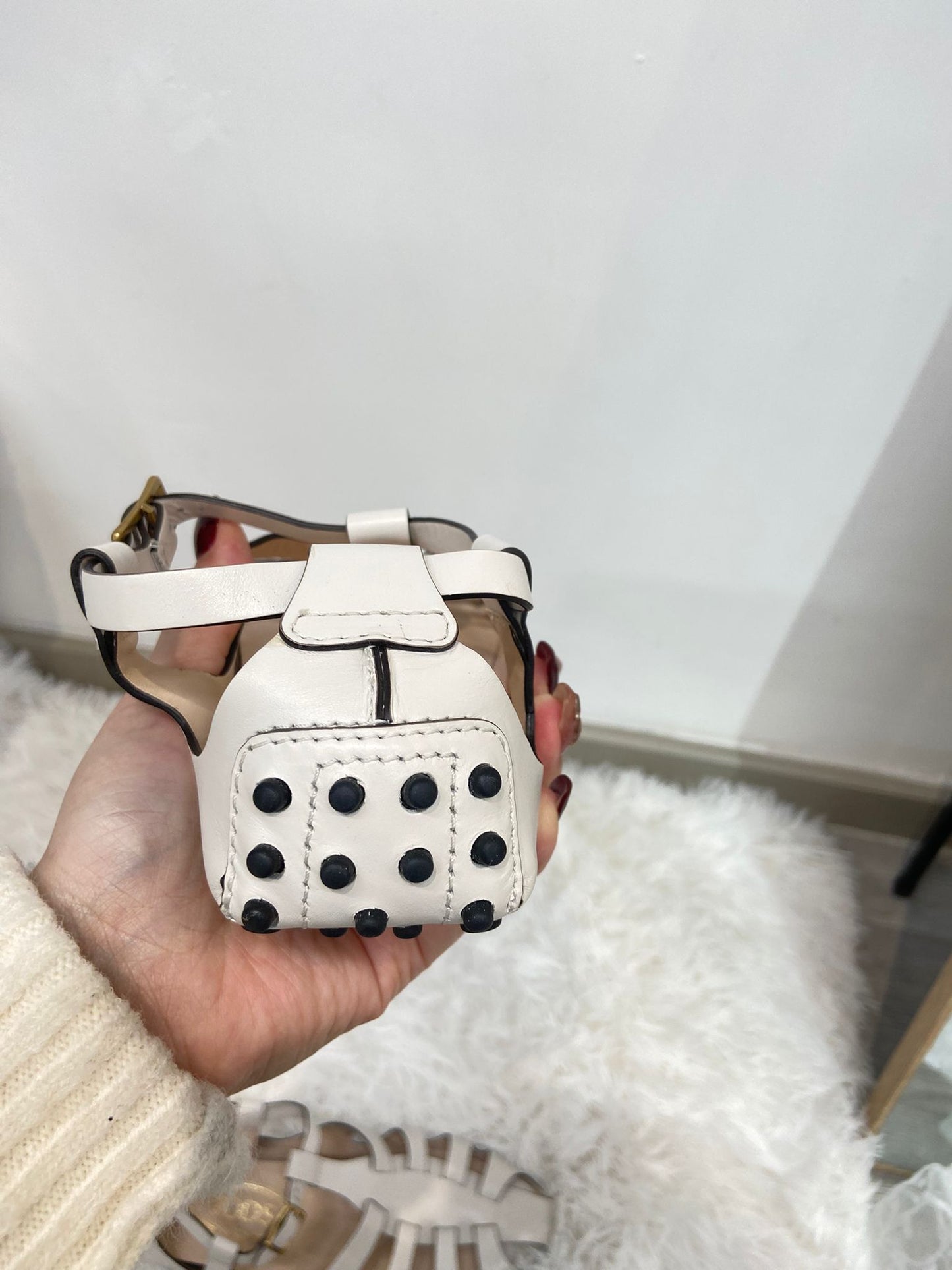 TOD’S 羅馬涼鞋