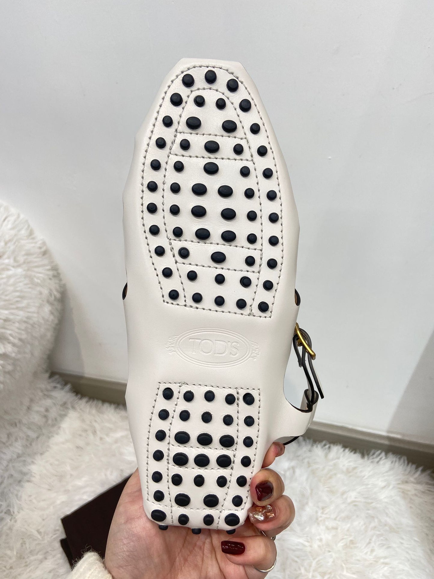 TOD’S 羅馬涼鞋
