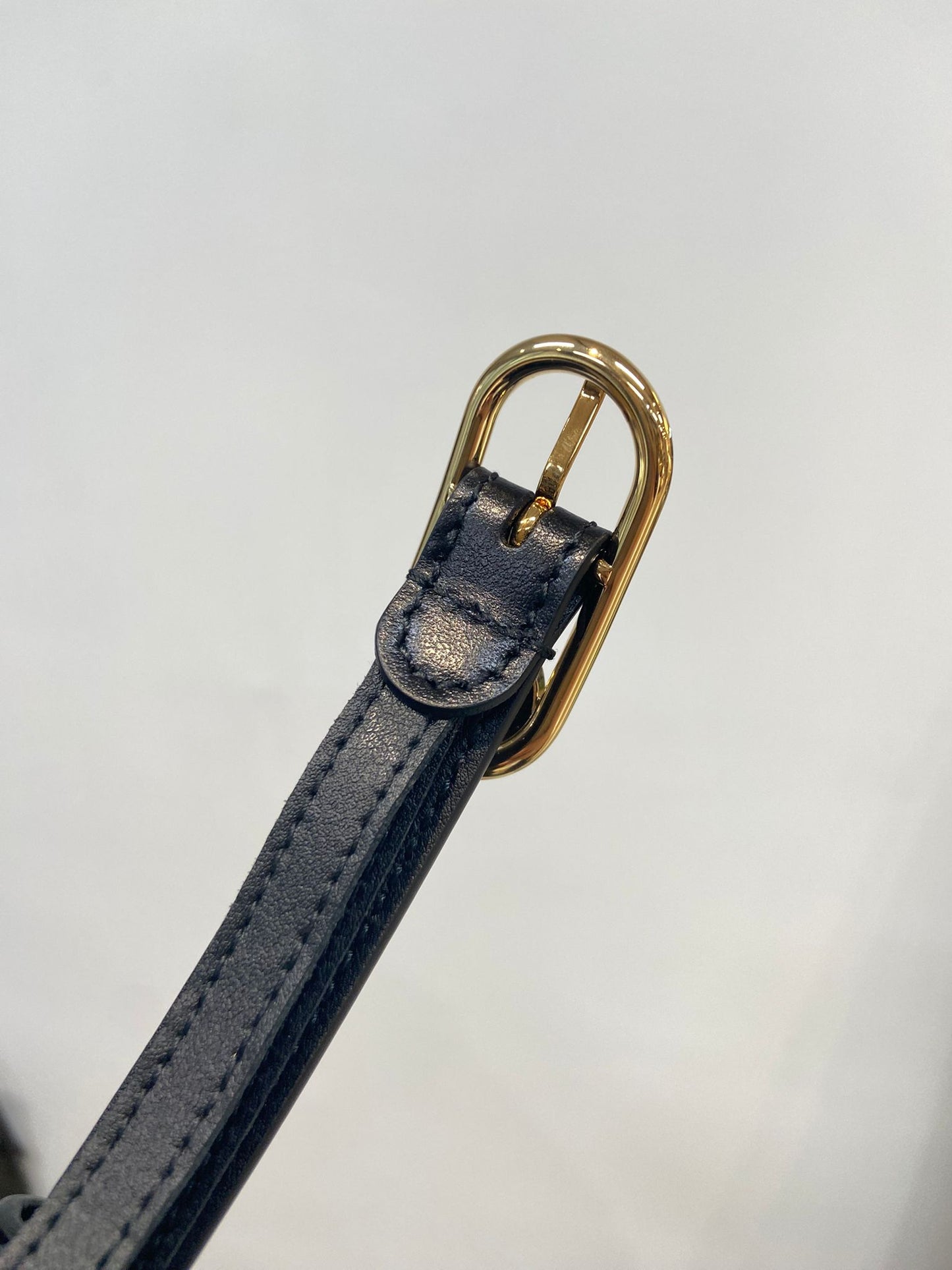 GUCCI 黑金皮帶