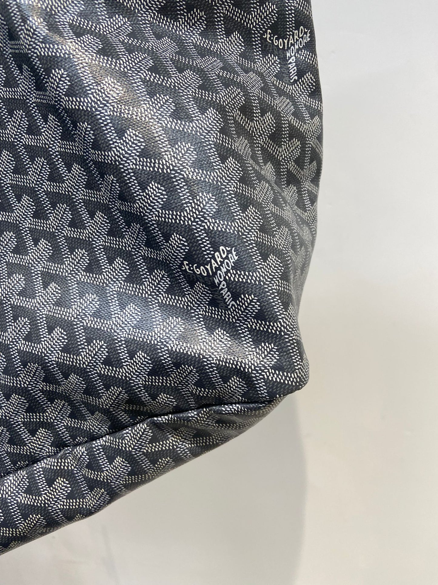 Goyard tote bag
