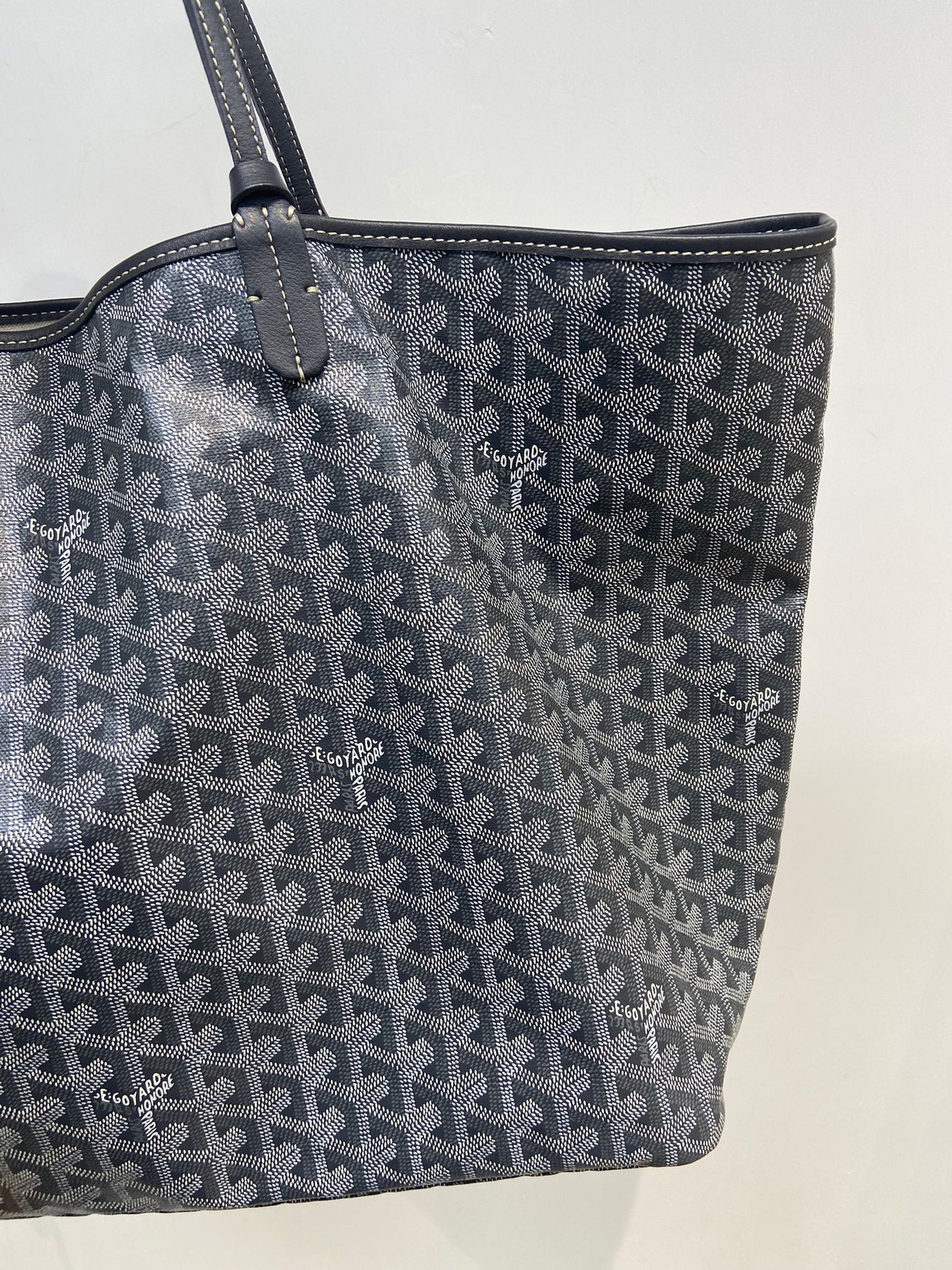 Goyard tote bag