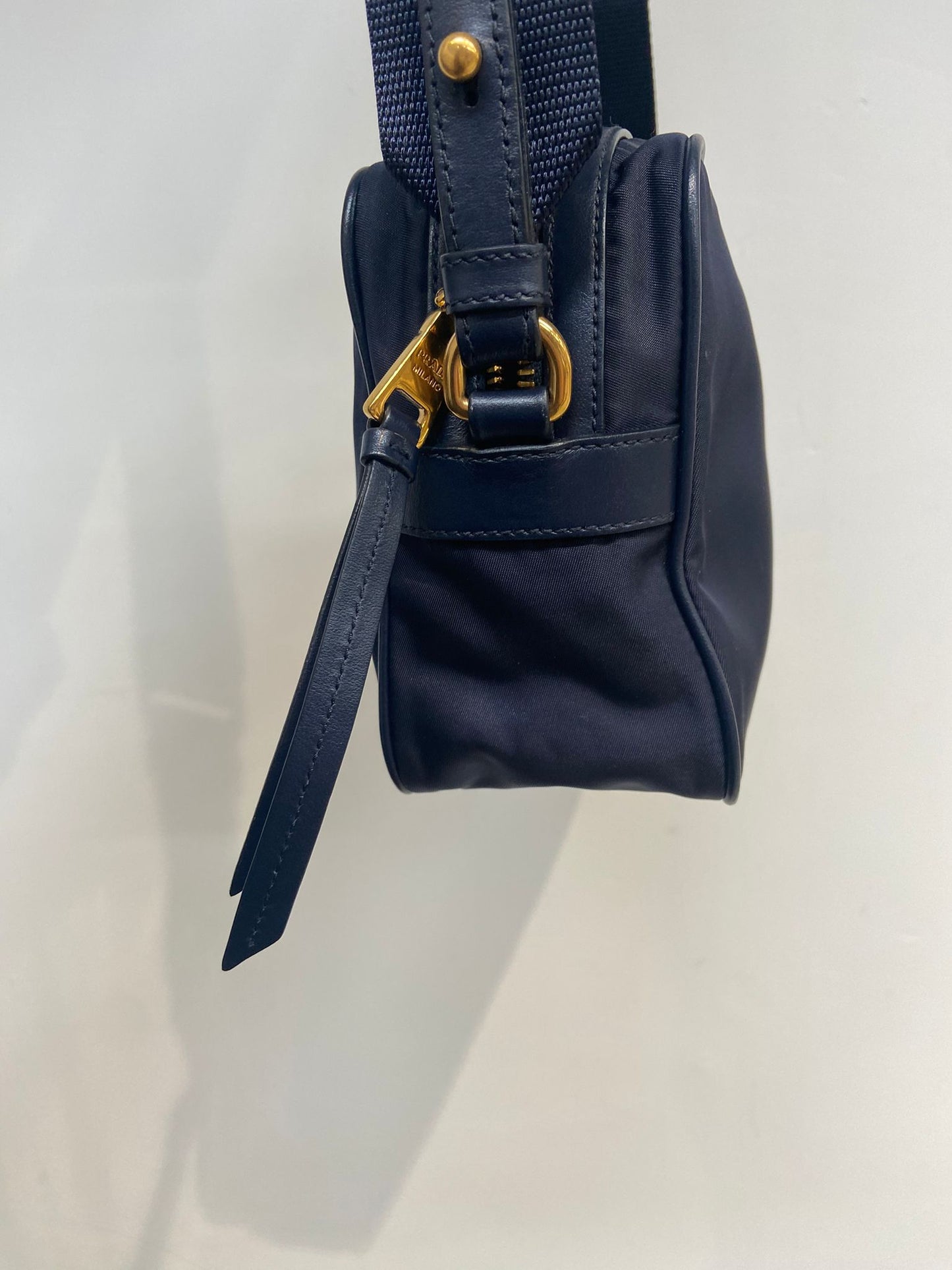 Prada nylon相機包