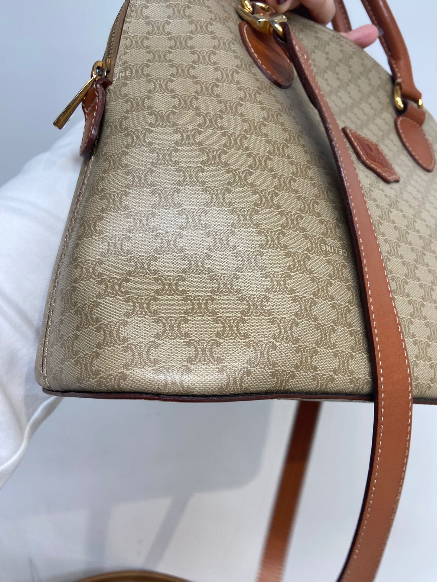 Celine 貝殼包