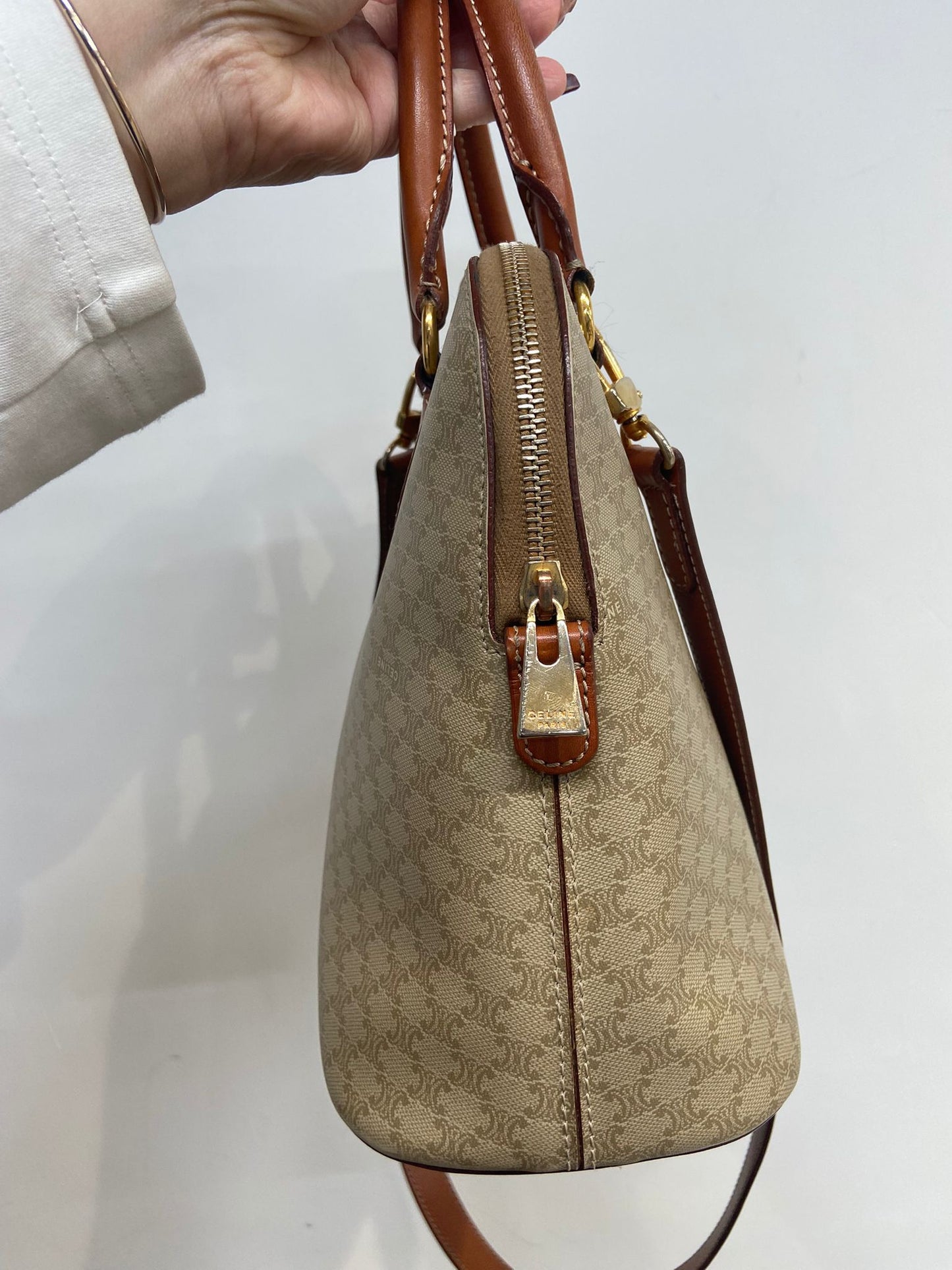 Celine 貝殼包