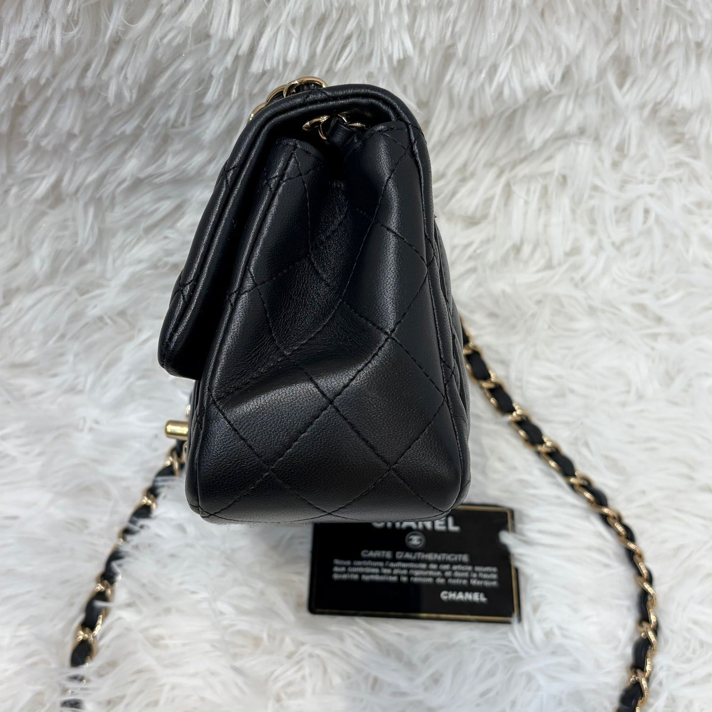 CHANEL 黑金方胖子