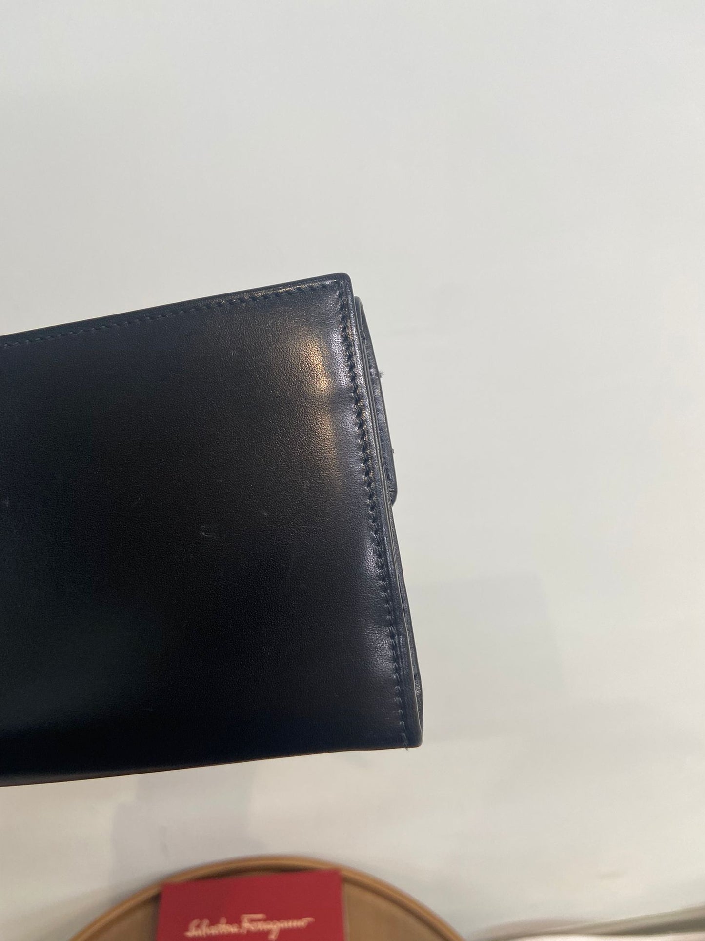 Ferragamo 黑色長銀包