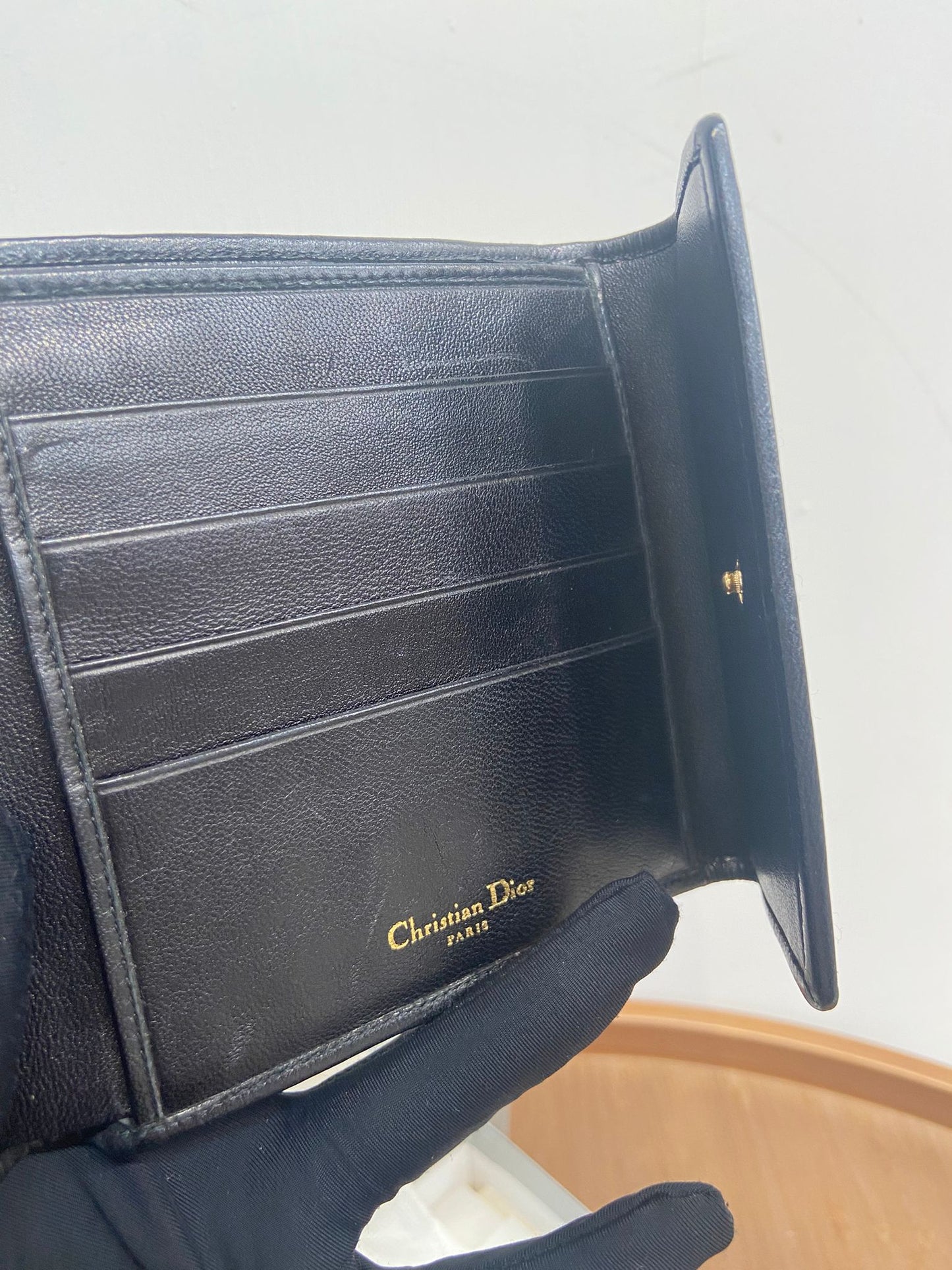 Dior 黑色短銀包