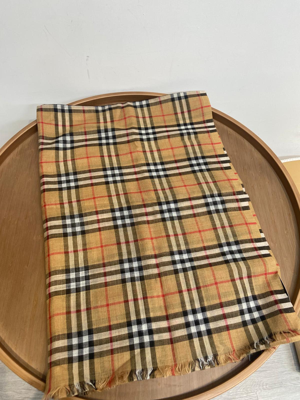 Burberry scarf