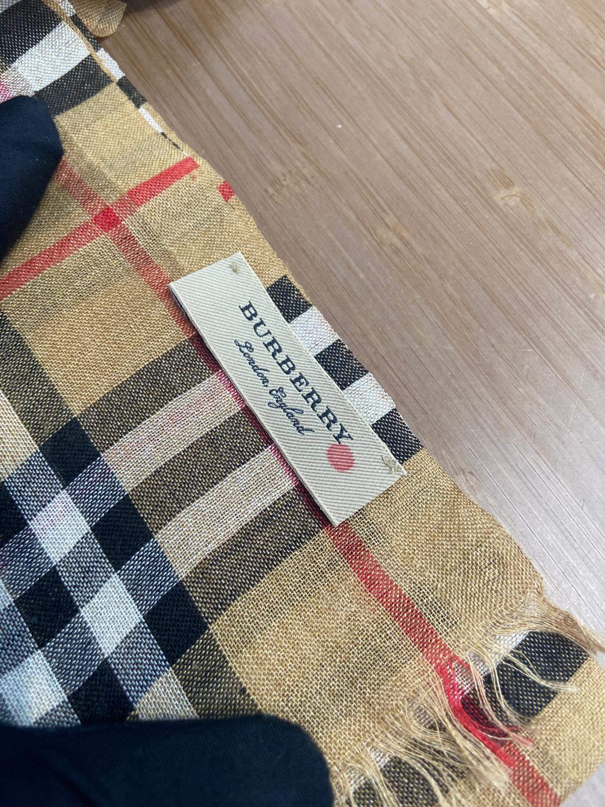Burberry scarf