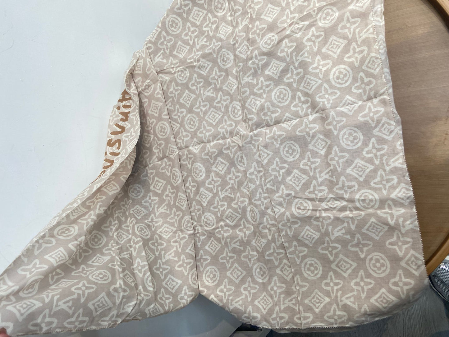 LV 大絲巾披肩