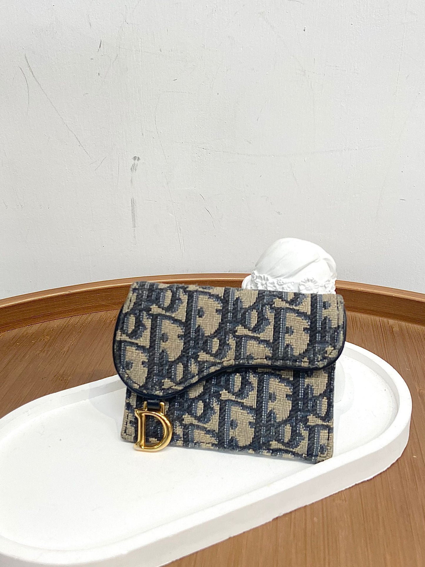 Dior 老花卡包