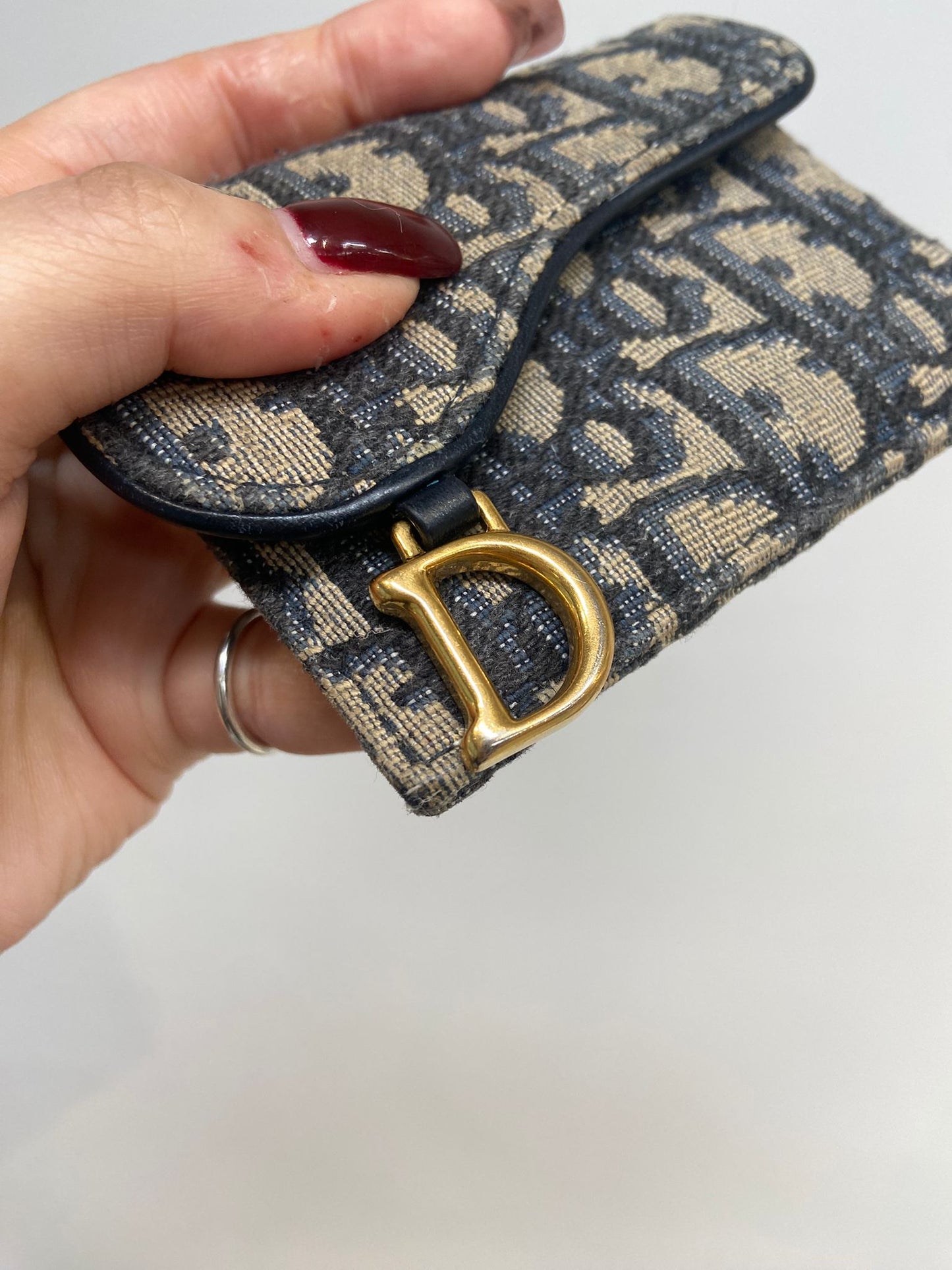 Dior 老花卡包