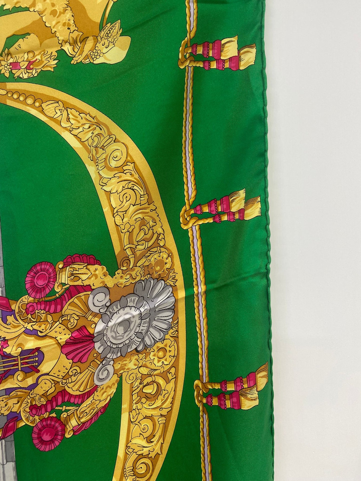 HERMES Scarf 大絲巾