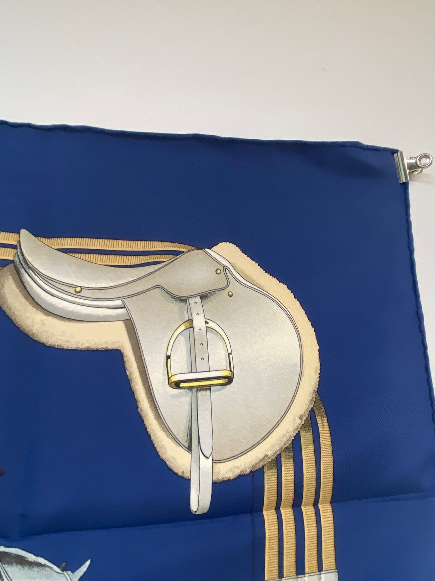 HERMES 大絲巾
