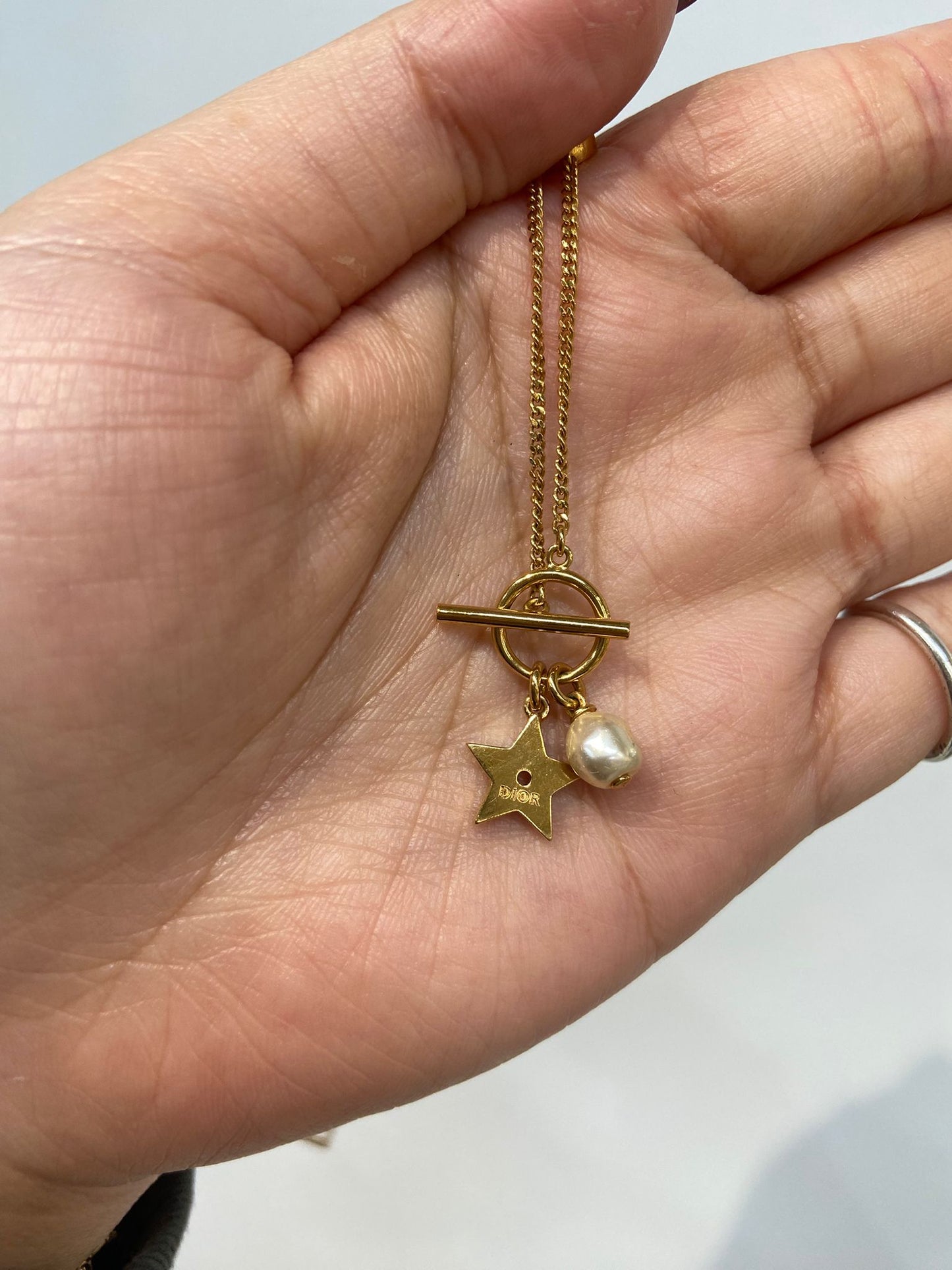 Dior 星星珍珠頸鏈