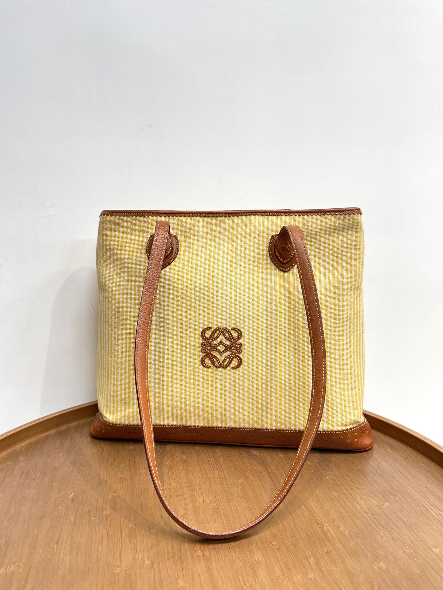 Loewe tote
