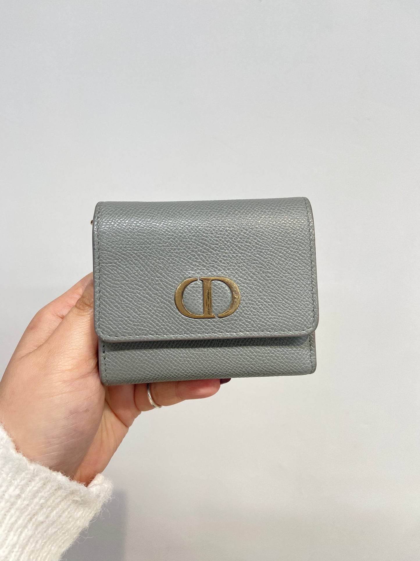 DIOR Montaigne 30短銀包