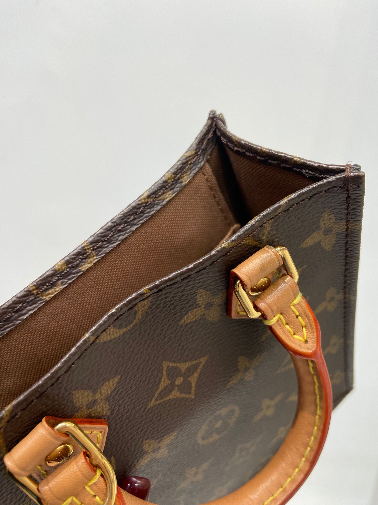 LV petit sac flat 迷你琴譜包