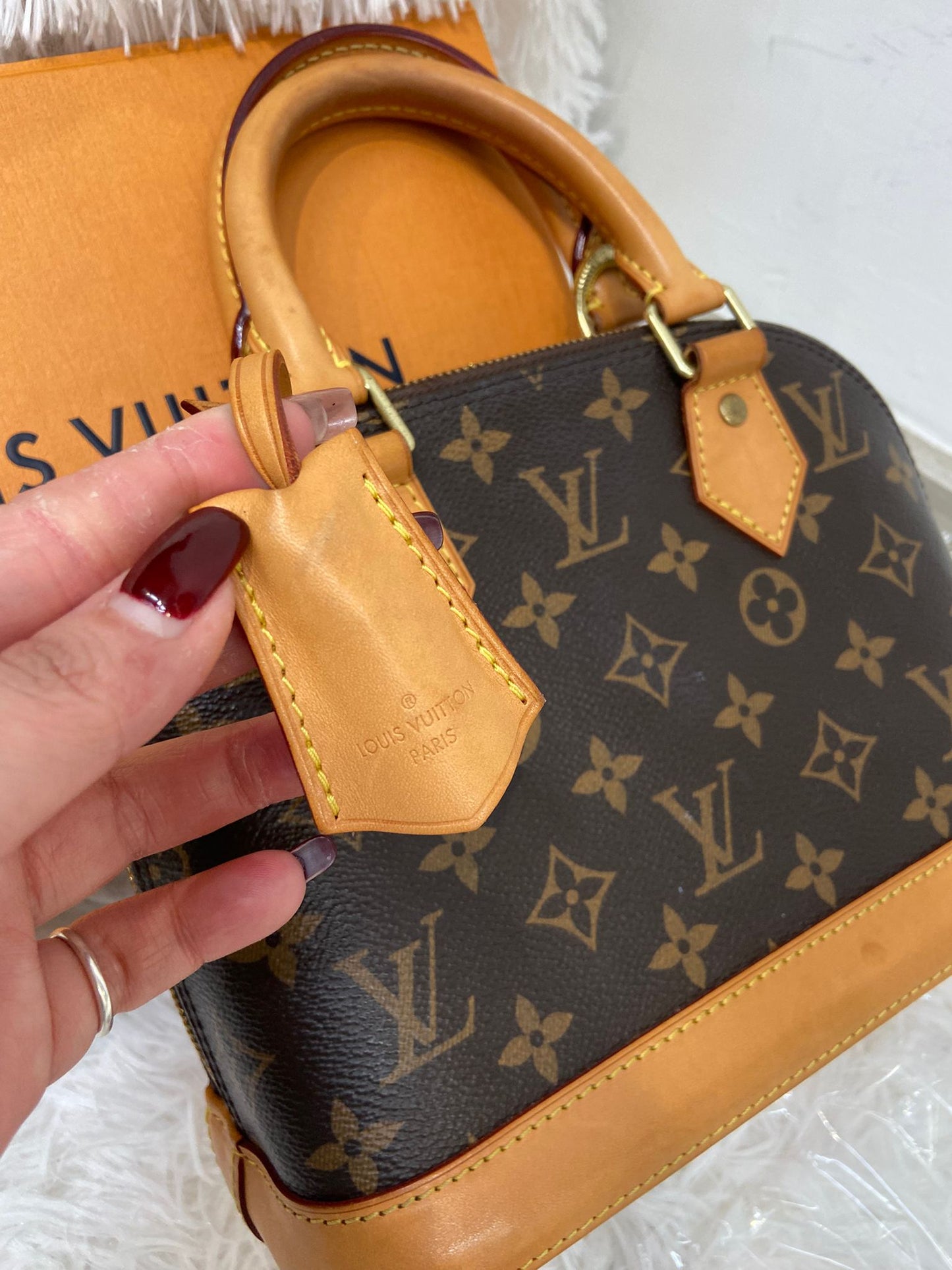 LV Alma BB