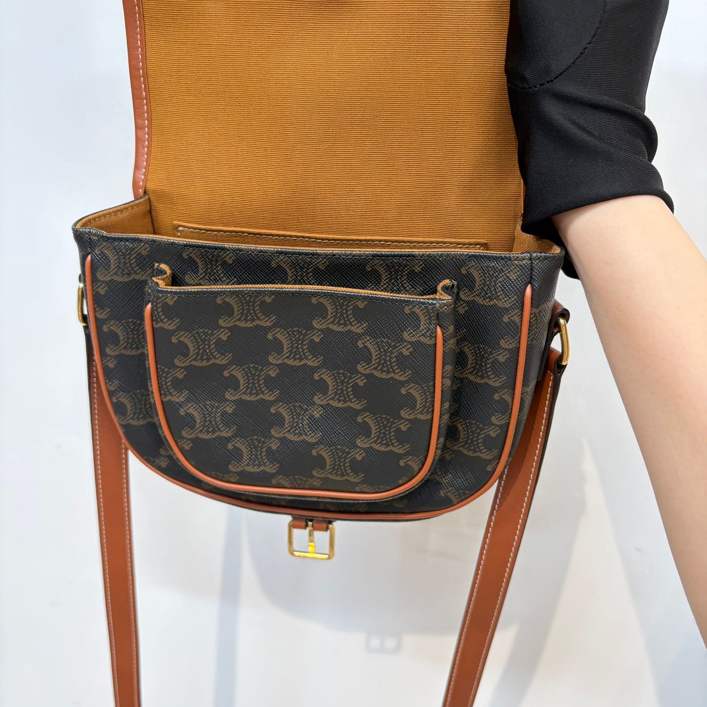 CELINE 馬鞍袋